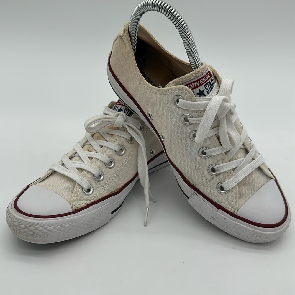Converse Classic White Sneakers Women’s size 7 Mens Size 5